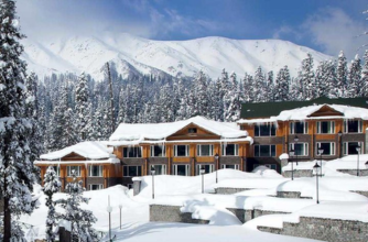 Romantic Escape to Kashmir- Srinagar, Gulmarg, Pahalgam 